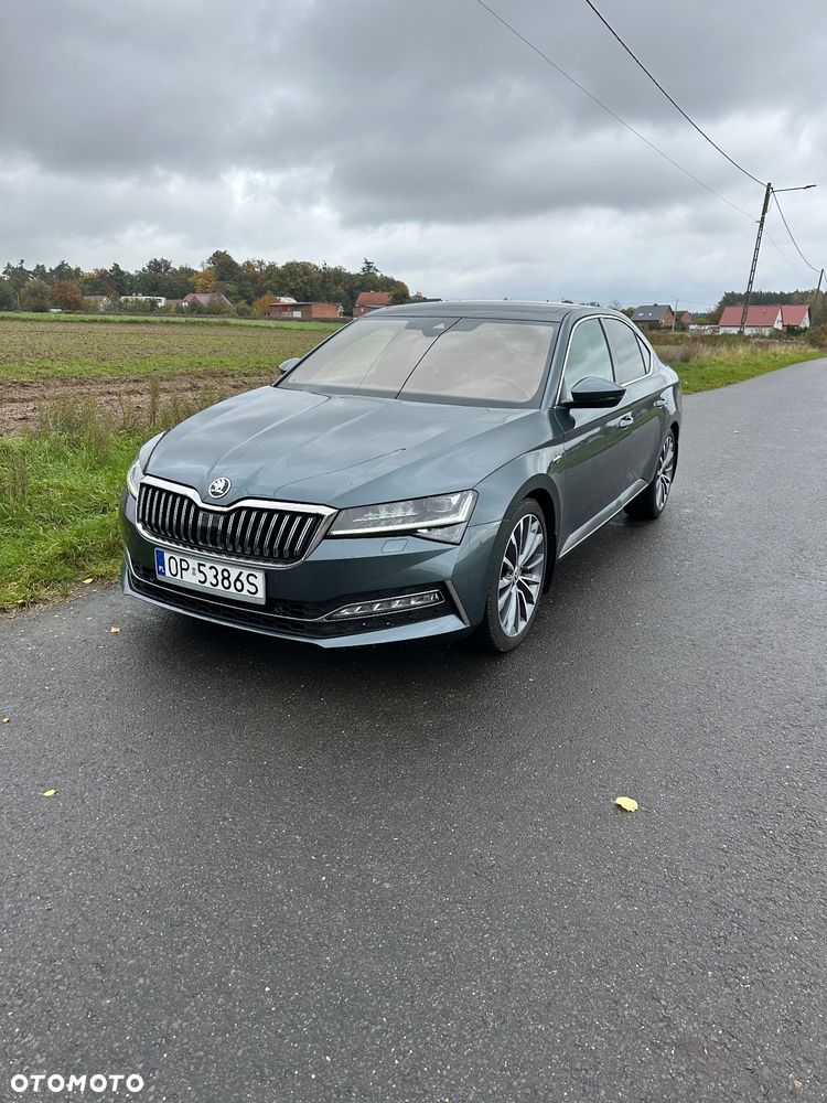Skoda Superb 2.0 TDI SCR 4x4 L&K DSG - 2