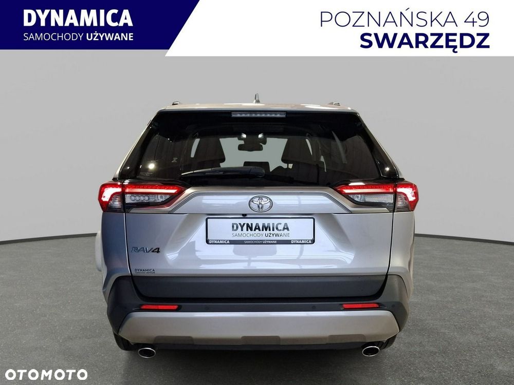Toyota RAV4 - 7