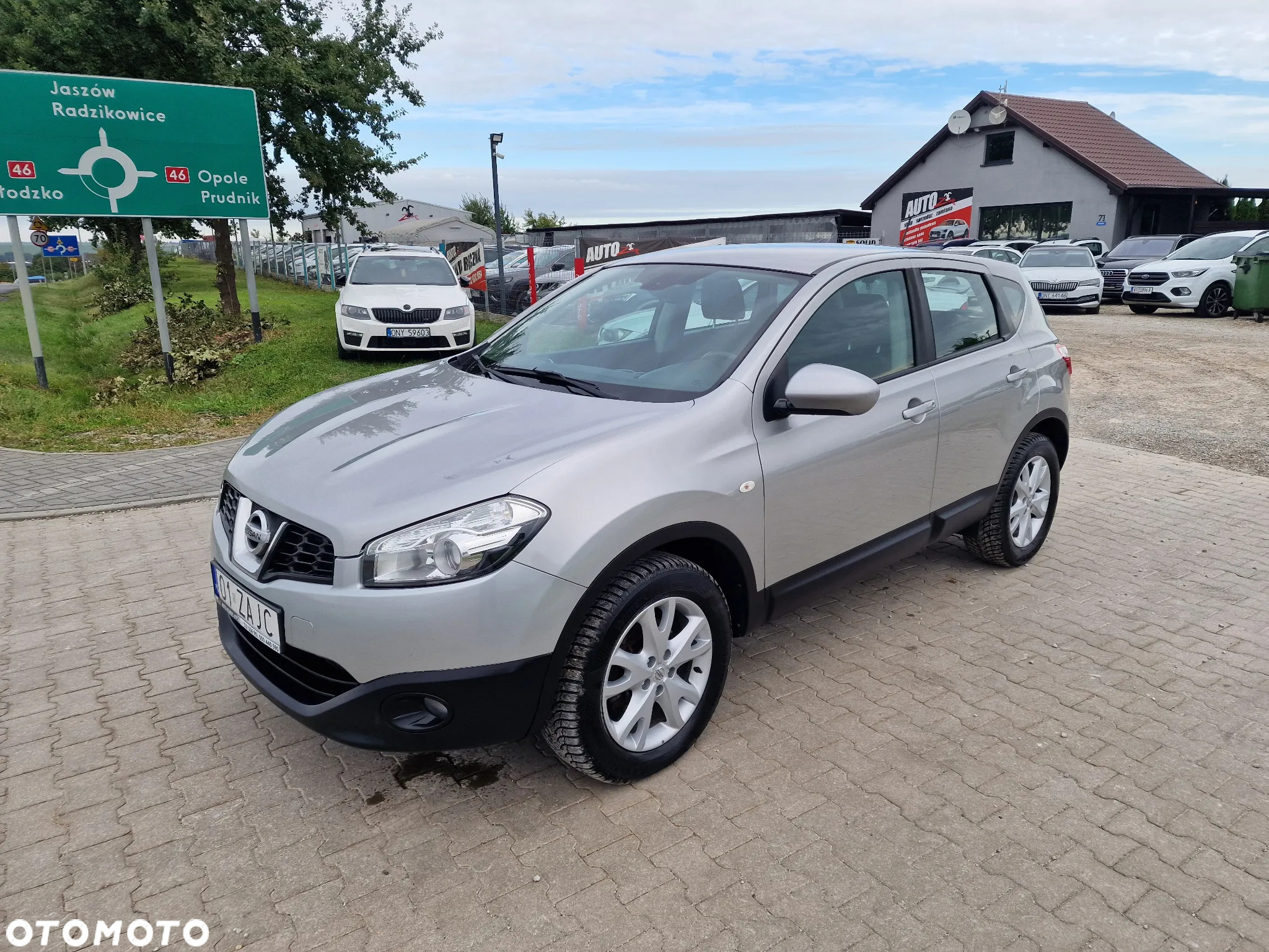 Nissan Qashqai 2.0 dCi 4 x 4 DPF acenta - 4
