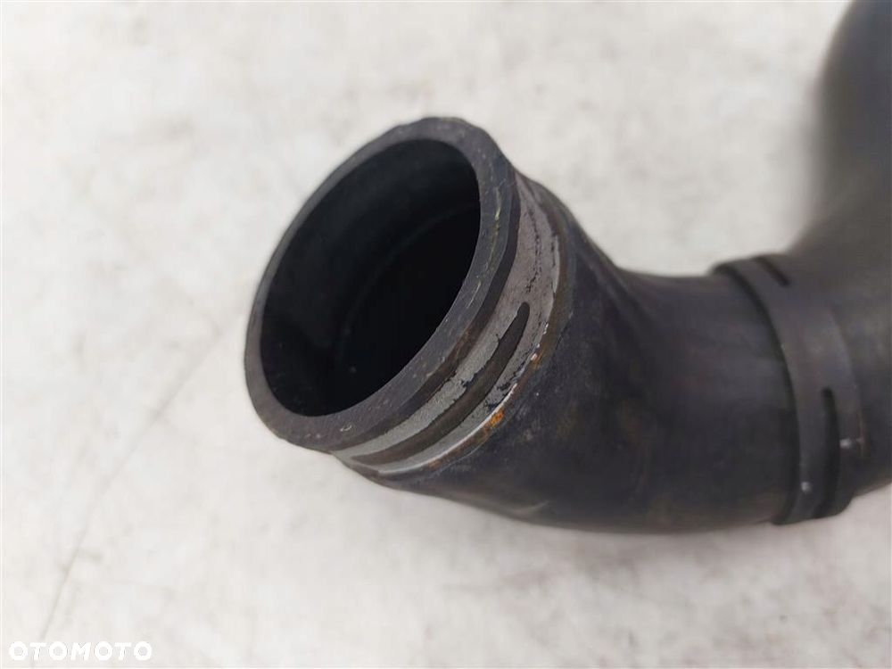 Rura przewód INTERCOOLERA VW Transporter T4 1992-2003 701145828 ORYGINAŁ - 4