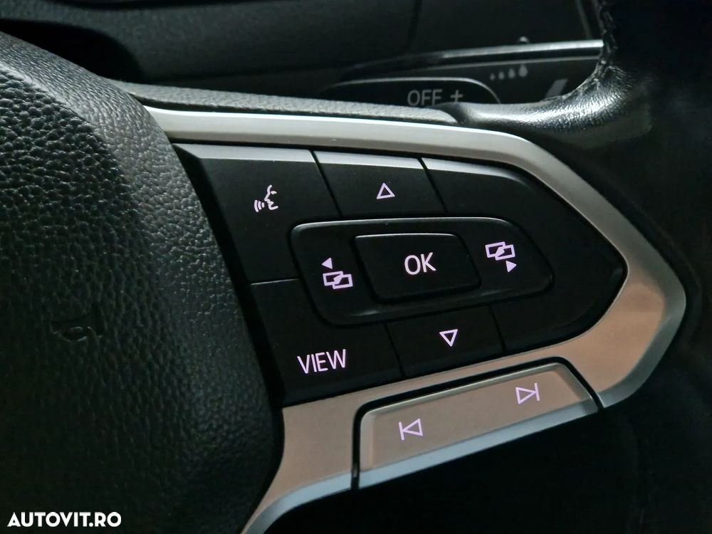 Volkswagen Passat 2.0 TDI DSG Highline - 14