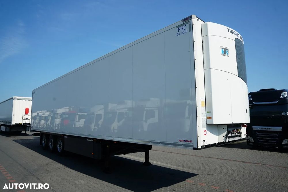 Schmitz Cargobull / REFRIGERAT / CU CÂRLIG / THERMO KING SLXI 400 / TRANSPALET / AXĂ DE RIDICARE / - 7
