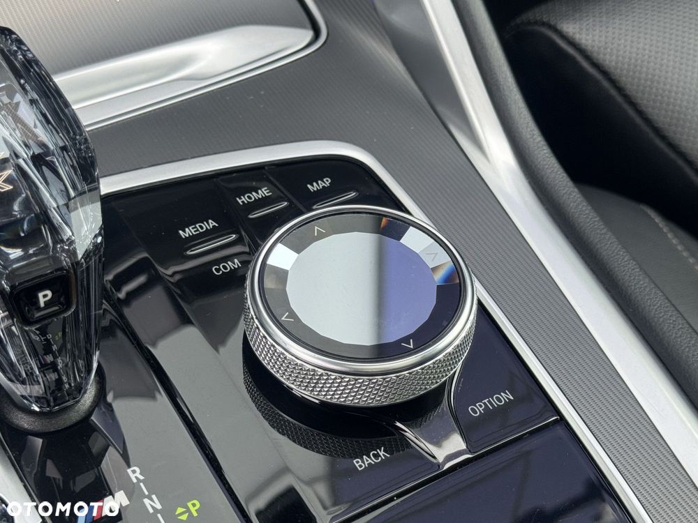 BMW X6 - 21