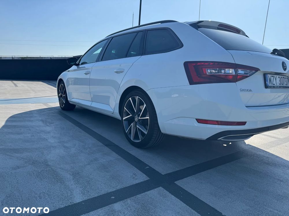 Skoda Superb 2.0 TDI DSG Style - 22