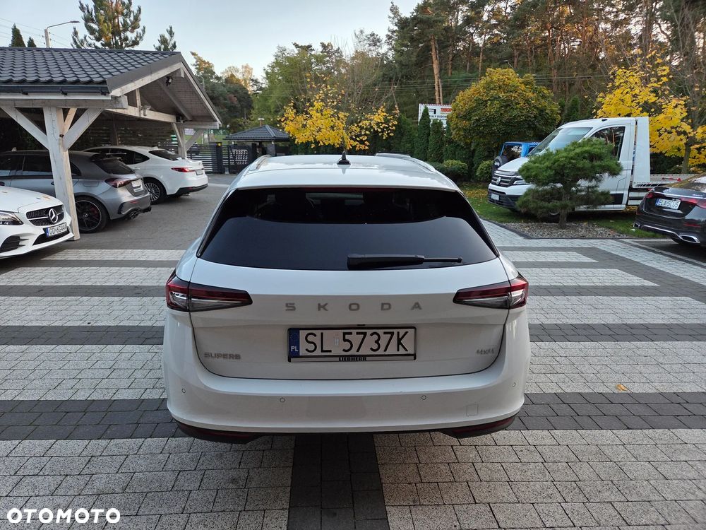 Skoda Superb 2.0 TDI SCR 4x4 Drive DSG - 18