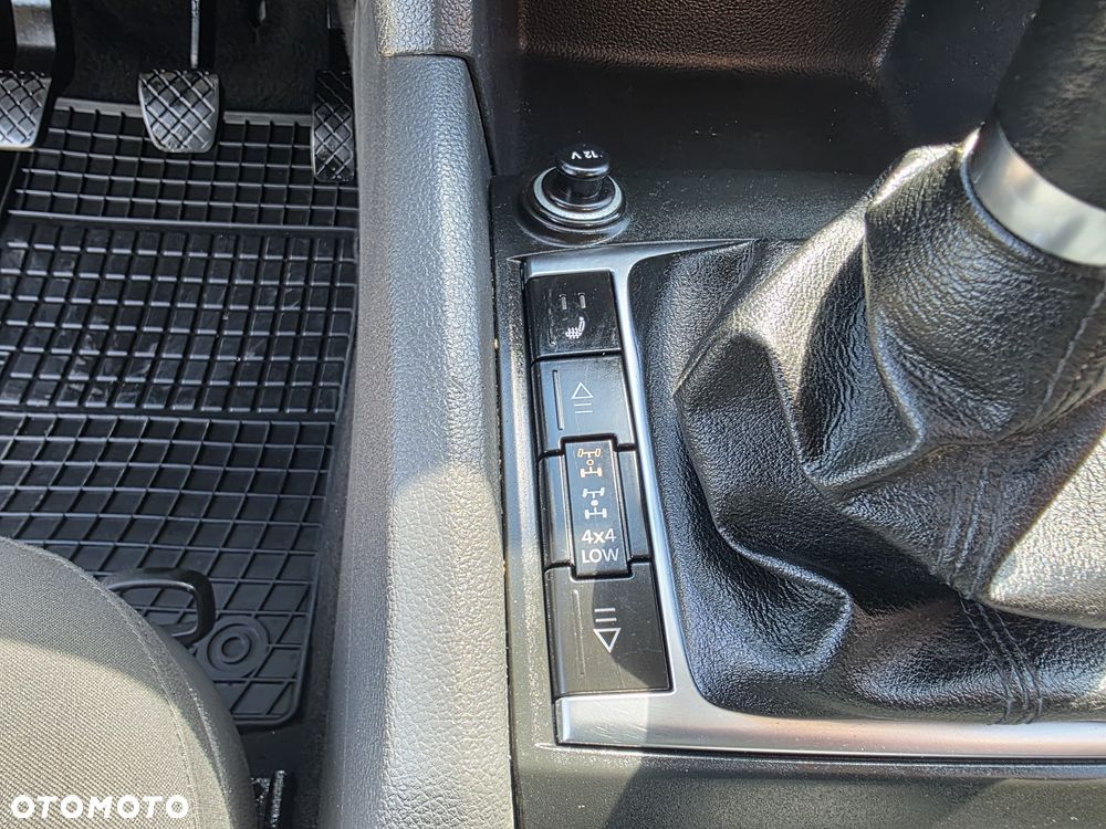 Volkswagen Amarok Double Cab 2.0 BiTDi 4MOTION Highline - 27