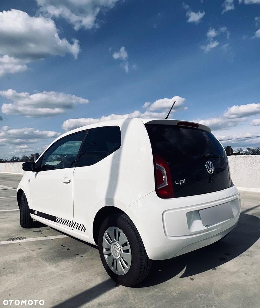 Volkswagen up! white - 5