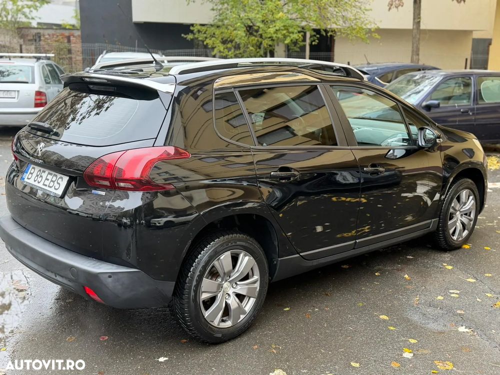 Peugeot 2008 1.2 PureTech Turbo EAT6 S&S Allure - 17