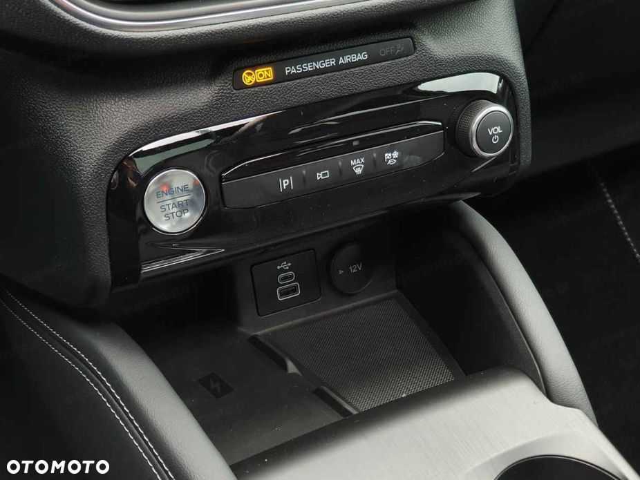 Ford Kuga - 14