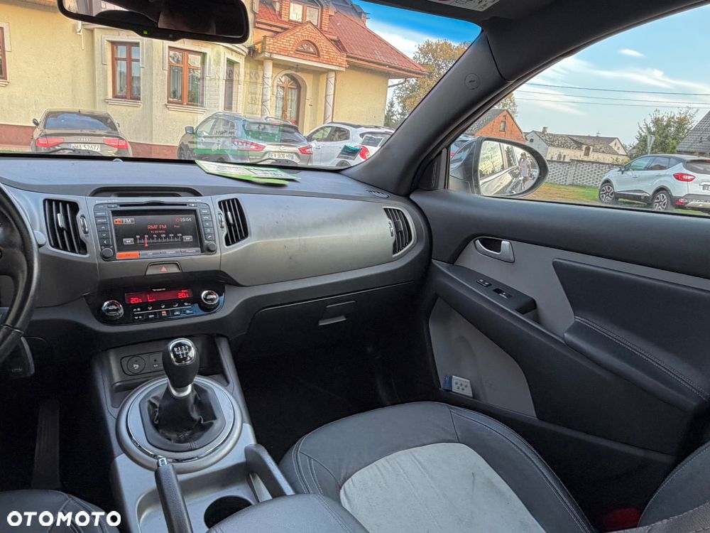 Kia Sportage 1.7 CRDI 2WD Attract - 12