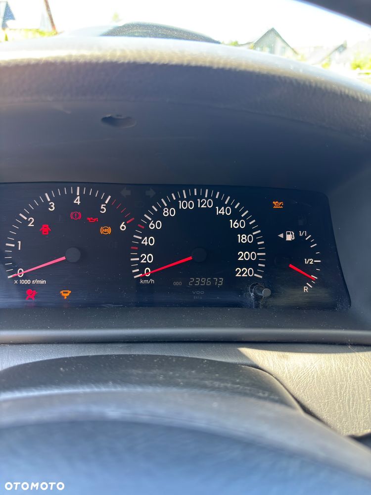 Toyota Corolla 2.0 D-4D Sol - 10