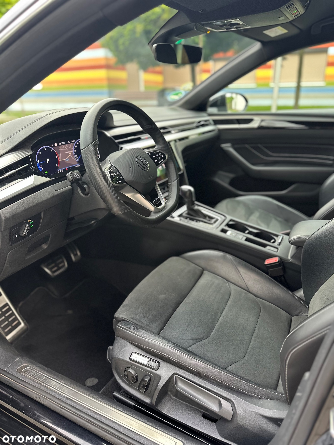 Volkswagen Arteon 2.0 TDI 4Motion R-Line DSG - 18