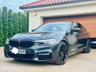 BMW Seria 5 530d xDrive M Sport sport