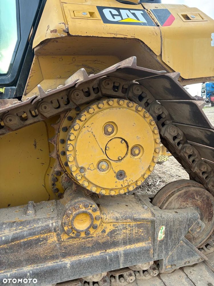 Caterpillar CAT D6N LGP - 12