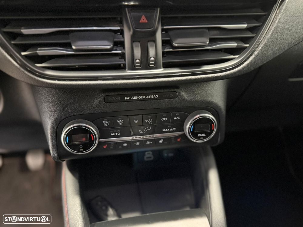 Ford Kuga 1.5 EcoBoost ST-Line - 11