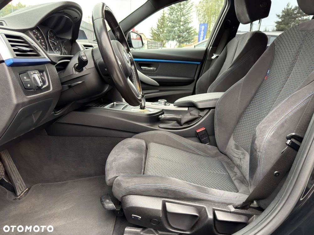 BMW Seria 3 - 36