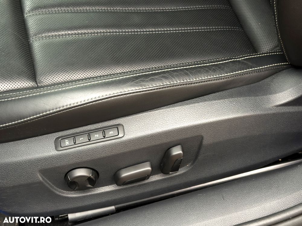 Skoda Superb 2.0 TDI 4X4 DSG Laurin & Klement - 12