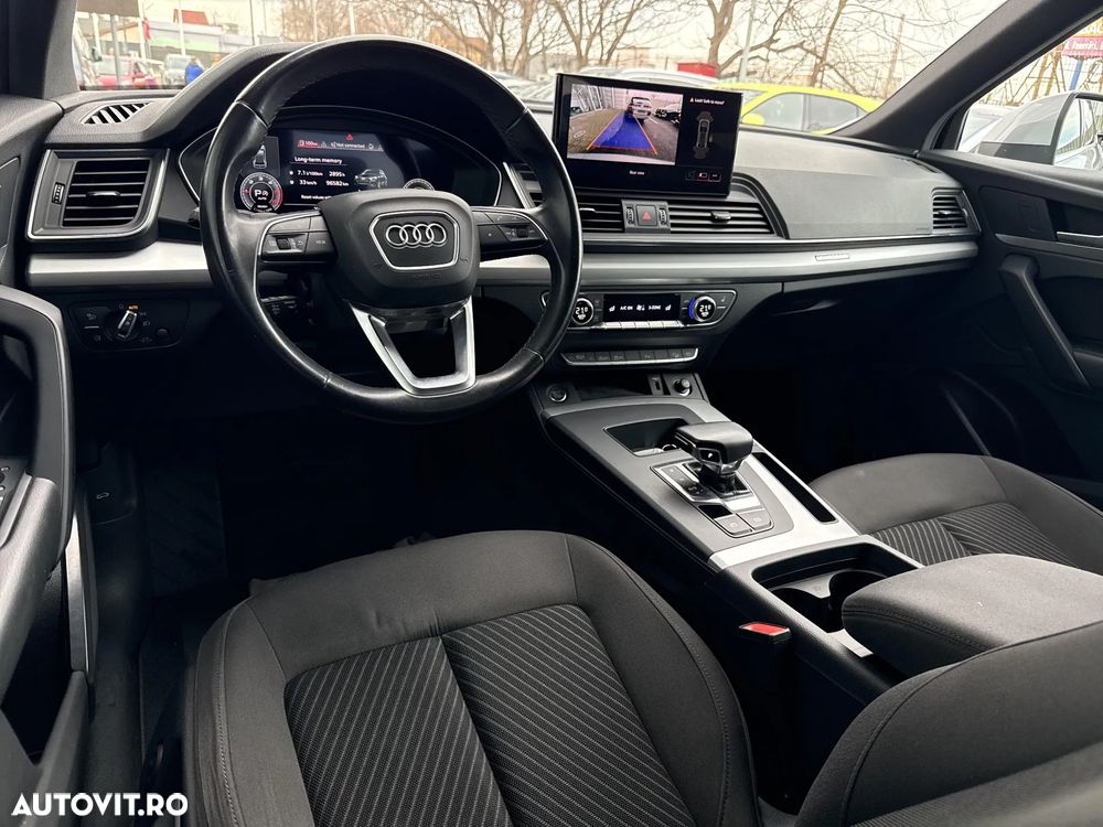 Audi Q5 Sportback - 12