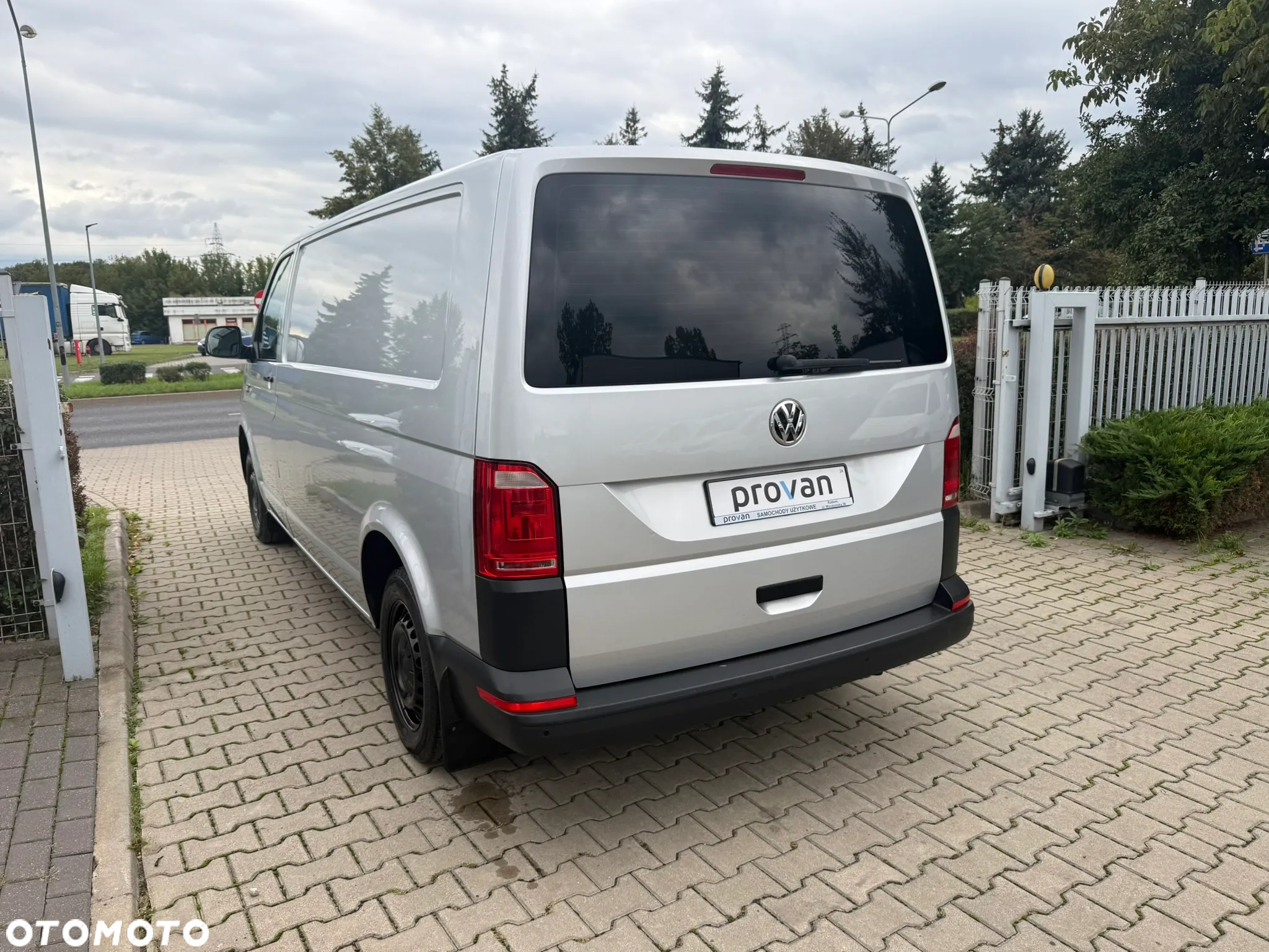 Volkswagen TRANSPORTER 2,0 TDI 102KM L2 DŁUGI NAWIGACJA / KLIMATYZACJA - 14