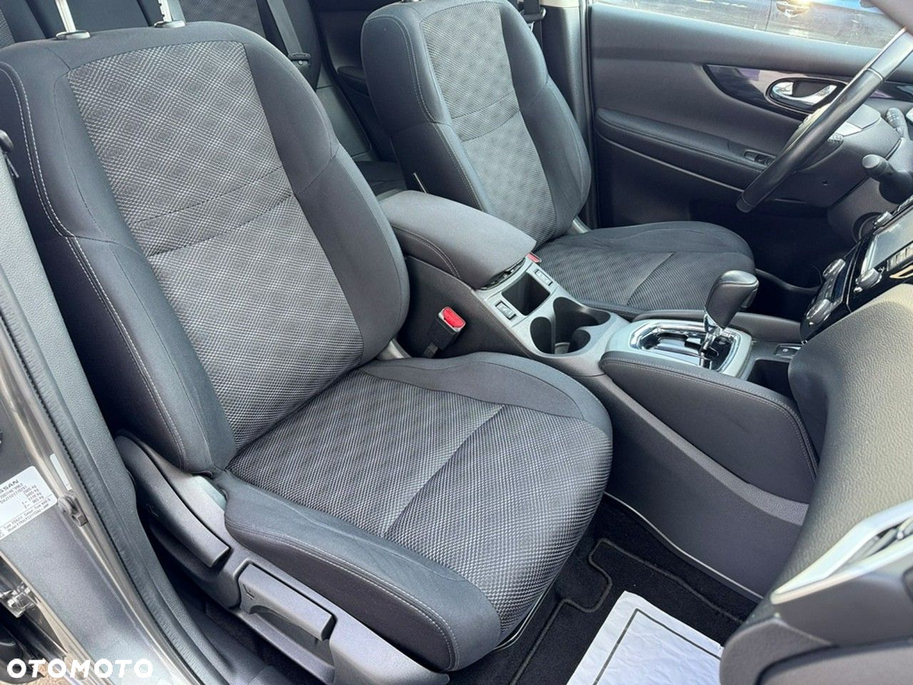 Nissan Qashqai - 16