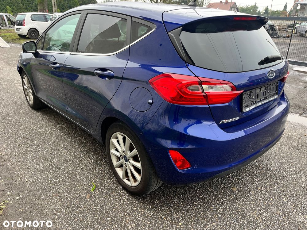 Ford Fiesta 1.0 EcoBoost S&S TITANIUM X - 5