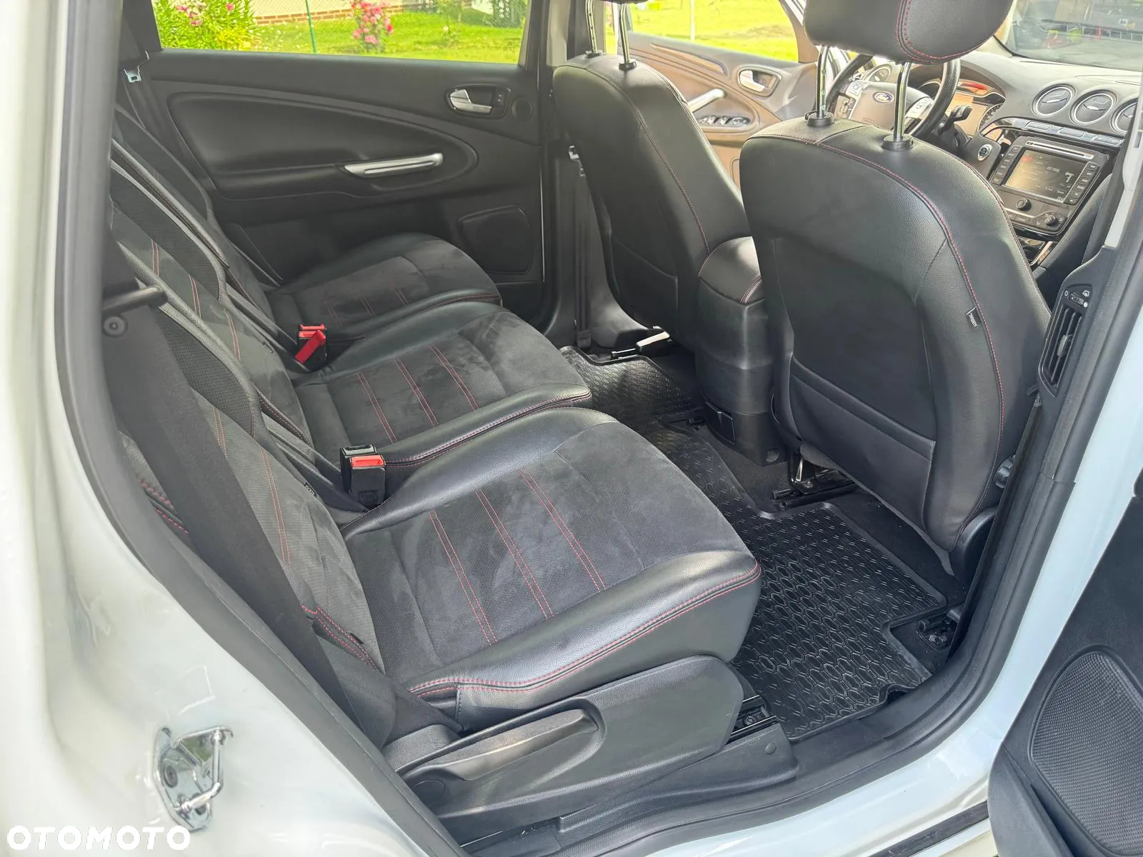 Ford S-Max 2.0 TDCi DPF Titanium - 21
