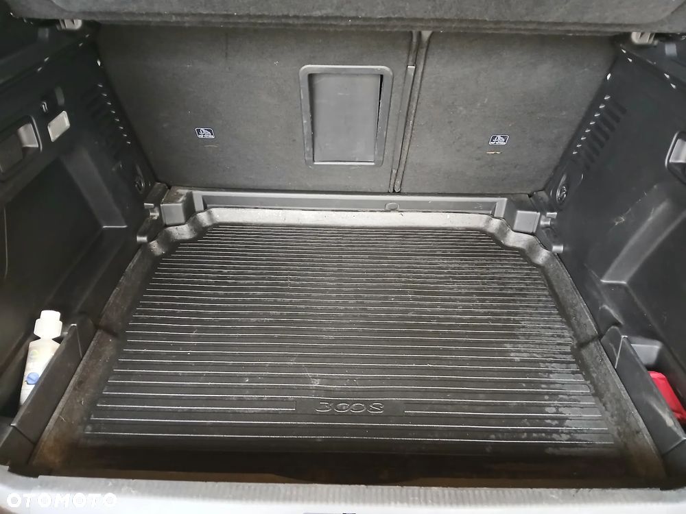 Peugeot 3008 1.5 BlueHDi Allure Pack S&S EAT8 - 6