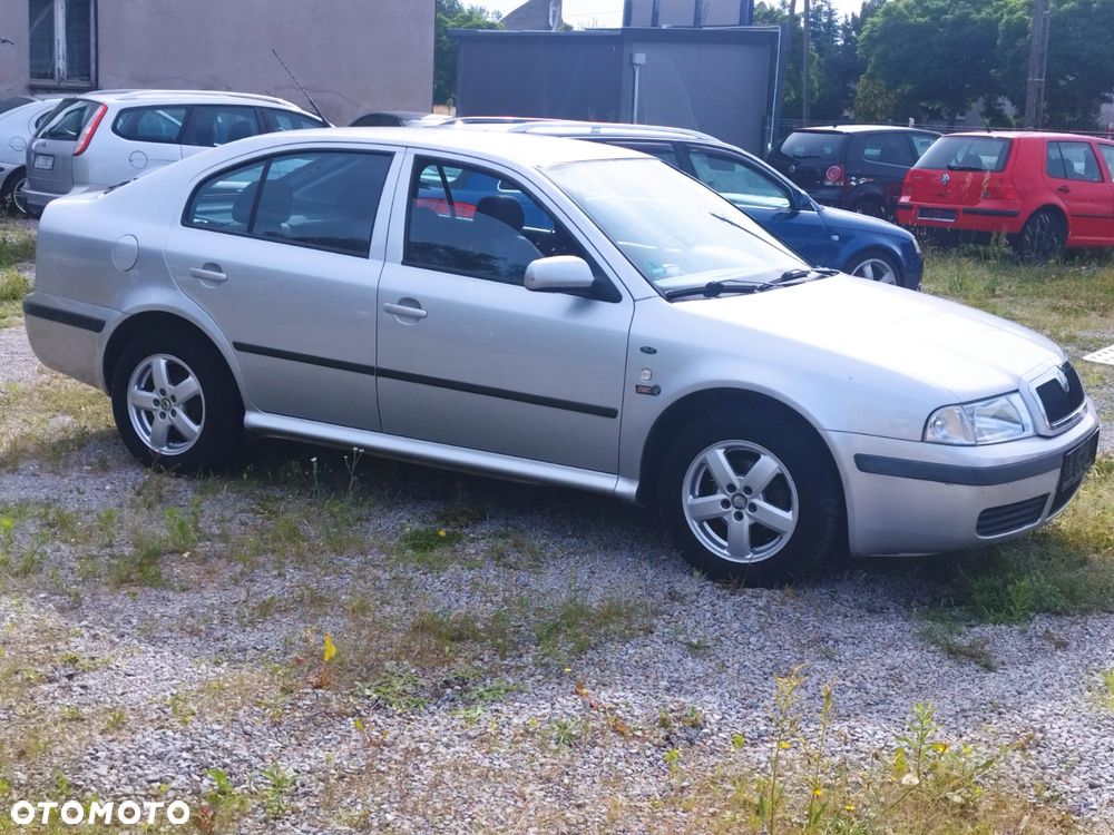 Skoda Octavia - 30