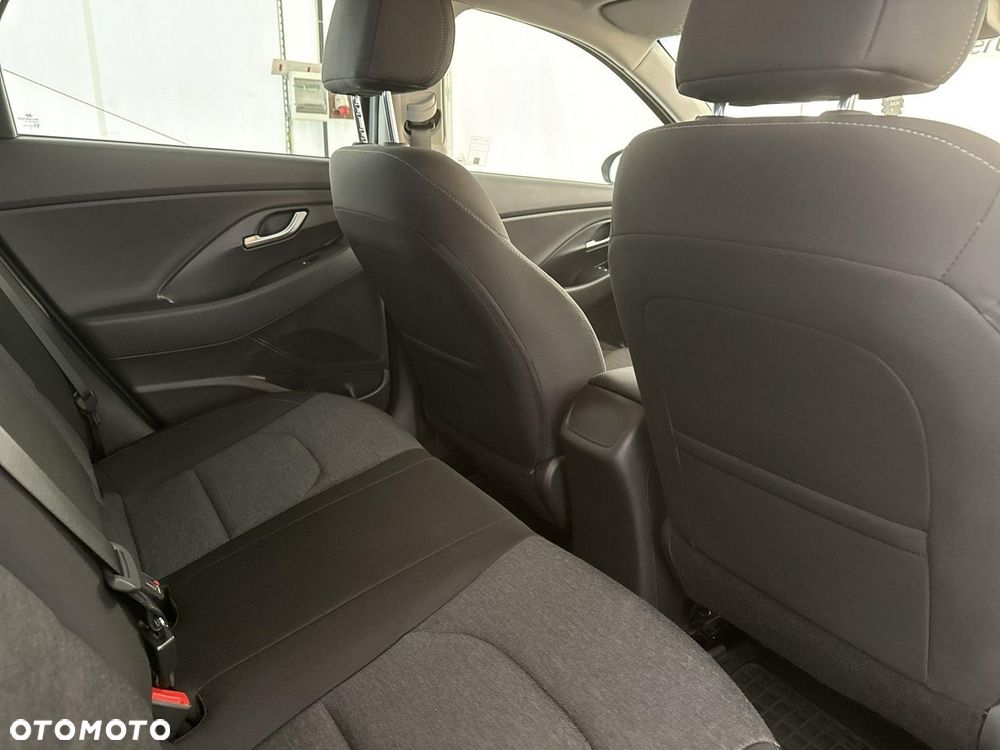 Hyundai i30 - 24