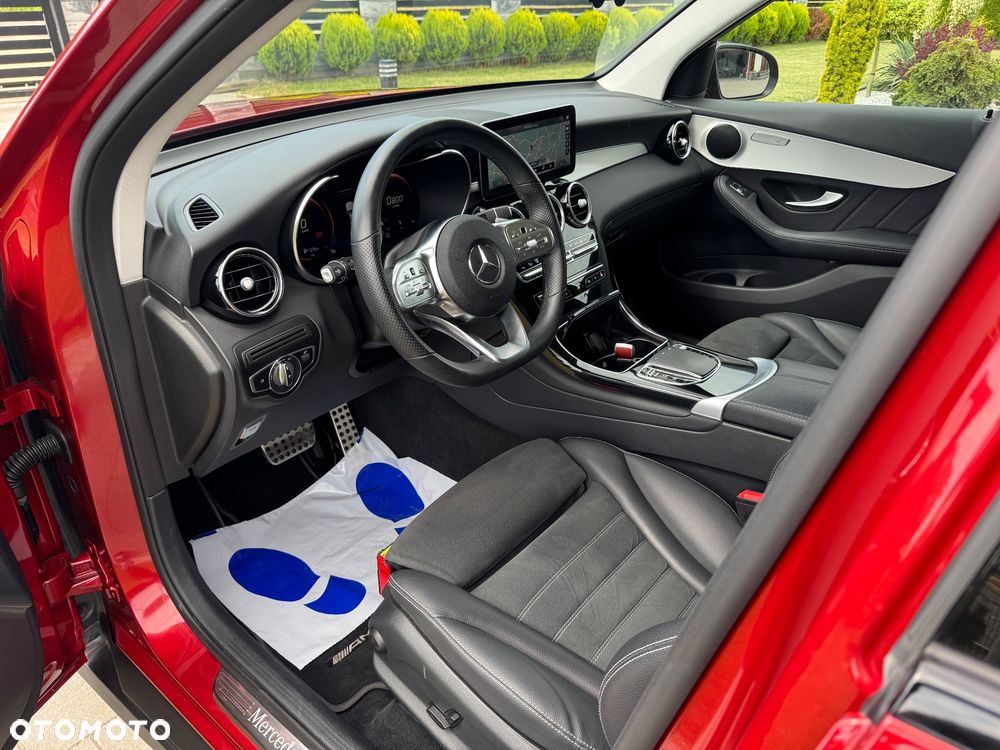 Mercedes-Benz GLC 200 d 4Matic 9G-TRONIC AMG Line - 12