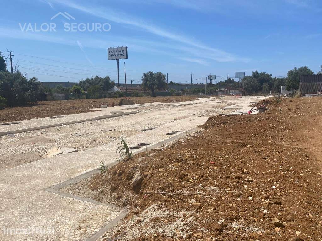 Lote de terreno para construção no Sobralinho em Alverca - Grande imagem: 3/8