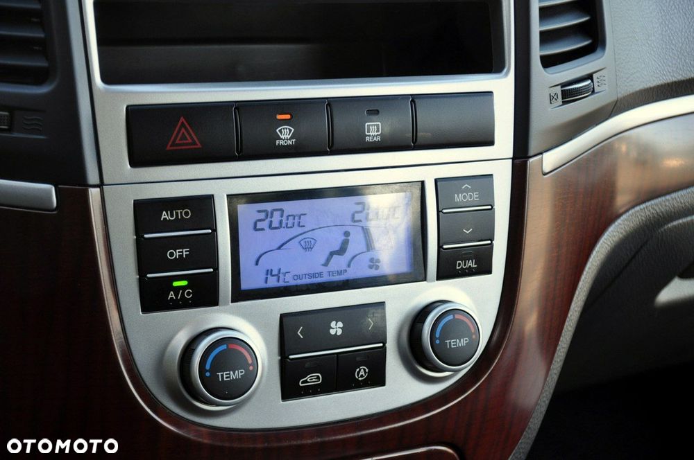 Hyundai Santa Fe - 32