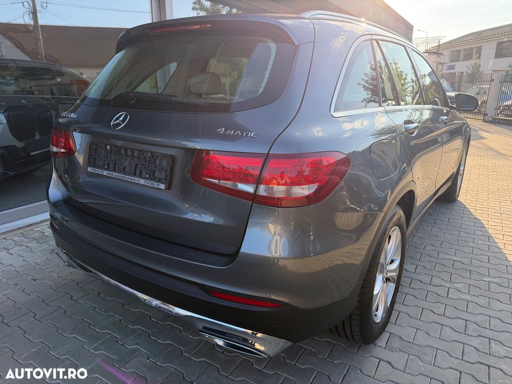 Mercedes-Benz GLC 220 d 4MATIC 9G-TRONIC - 9