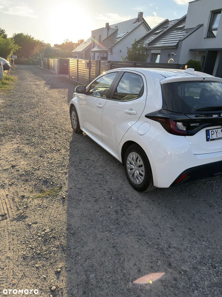 Toyota Yaris 1.5 Comfort - 2