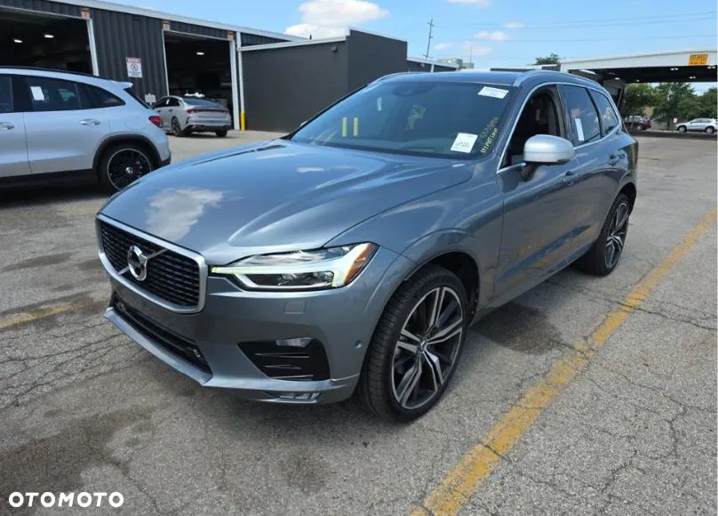 Volvo XC 60 T5 AWD R-Design - 1