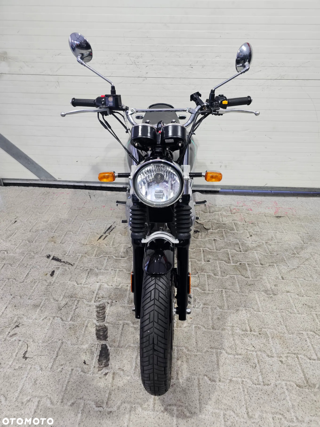 Royal Enfield Inny - 10