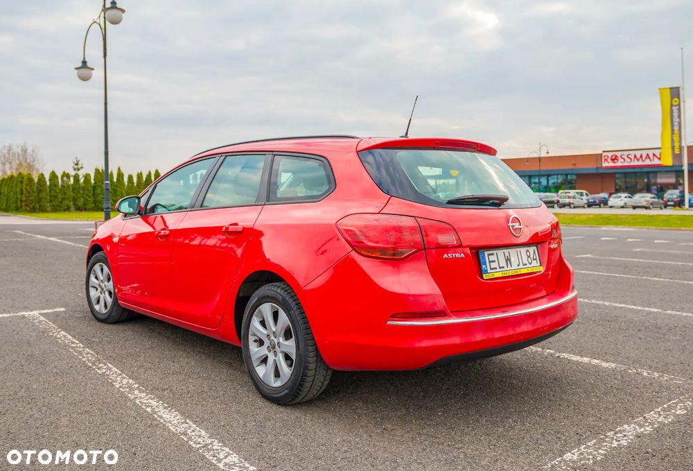 Opel Astra 1.4 T Enjoy EU6 - 3
