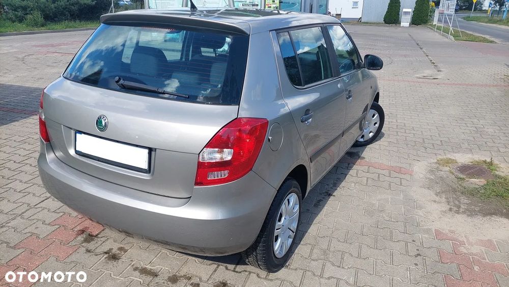 Skoda Fabia - 4