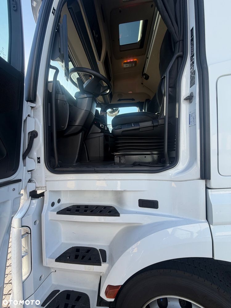 Mercedes-Benz Actros L 2545 Big Space - 21