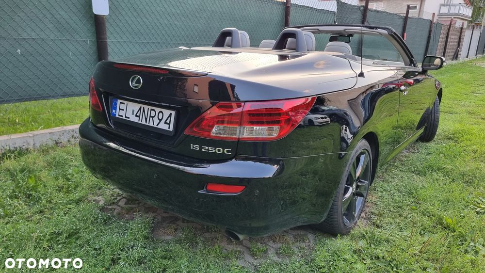 Lexus IS 250C Sport - 13