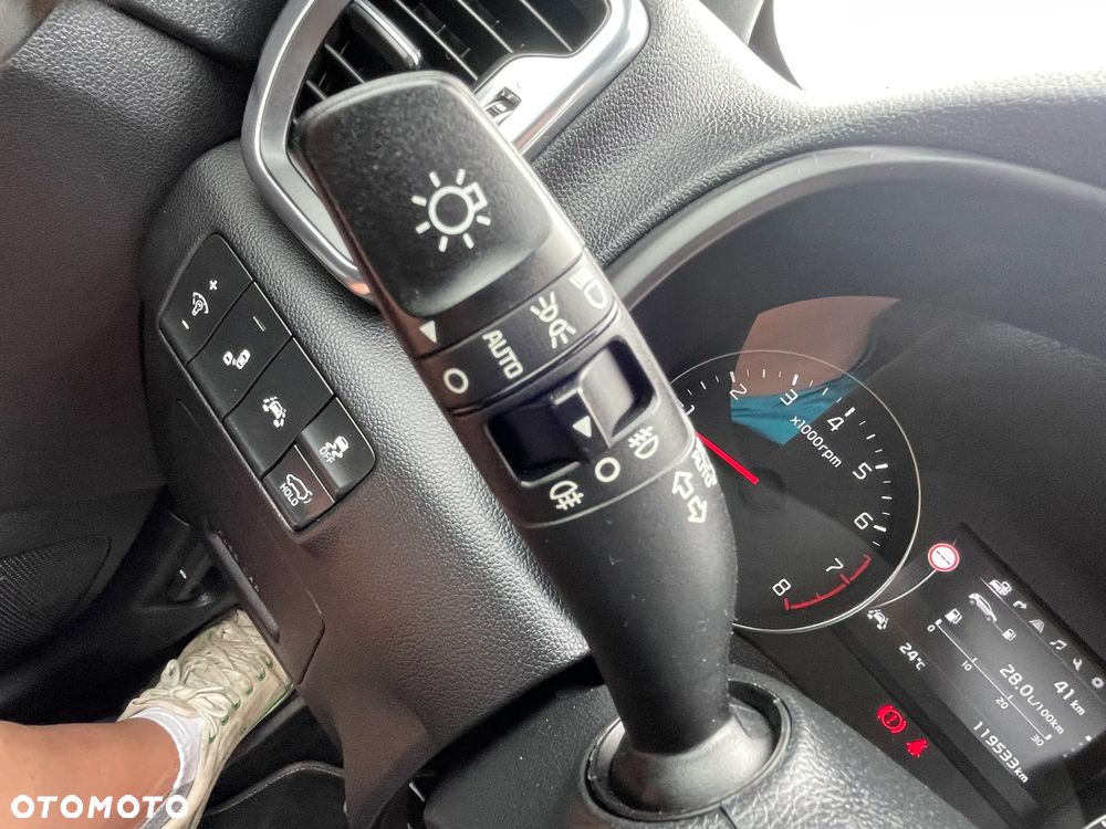 Kia Sportage 1.6 T-GDI AWD GT Line - 36
