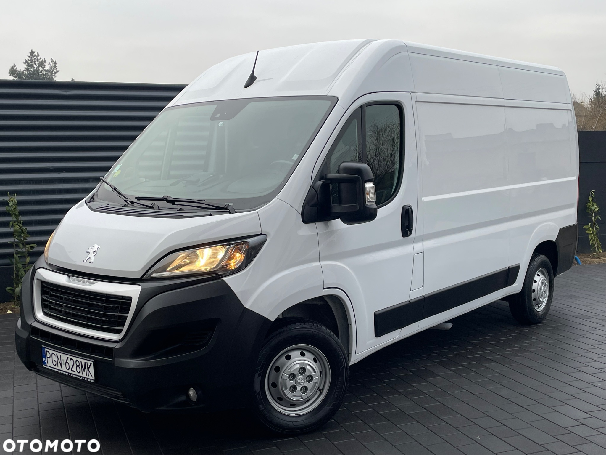 Peugeot Boxer HDi 333 L2H2 S&S Active - 2