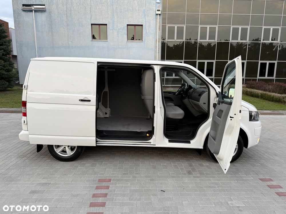 Volkswagen Transporter - 5