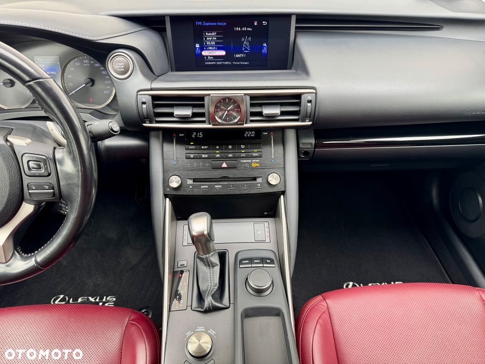 Lexus IS 200t / 300 Elegance - 17