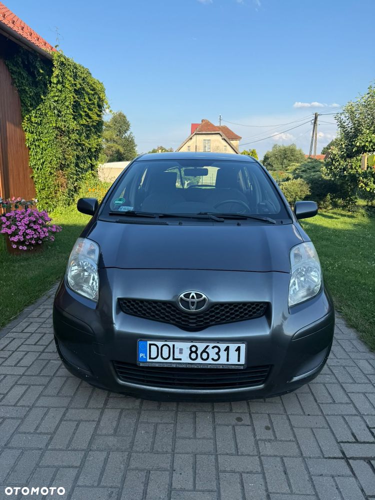 Toyota Yaris 1.4 D-4D Prestige - 14