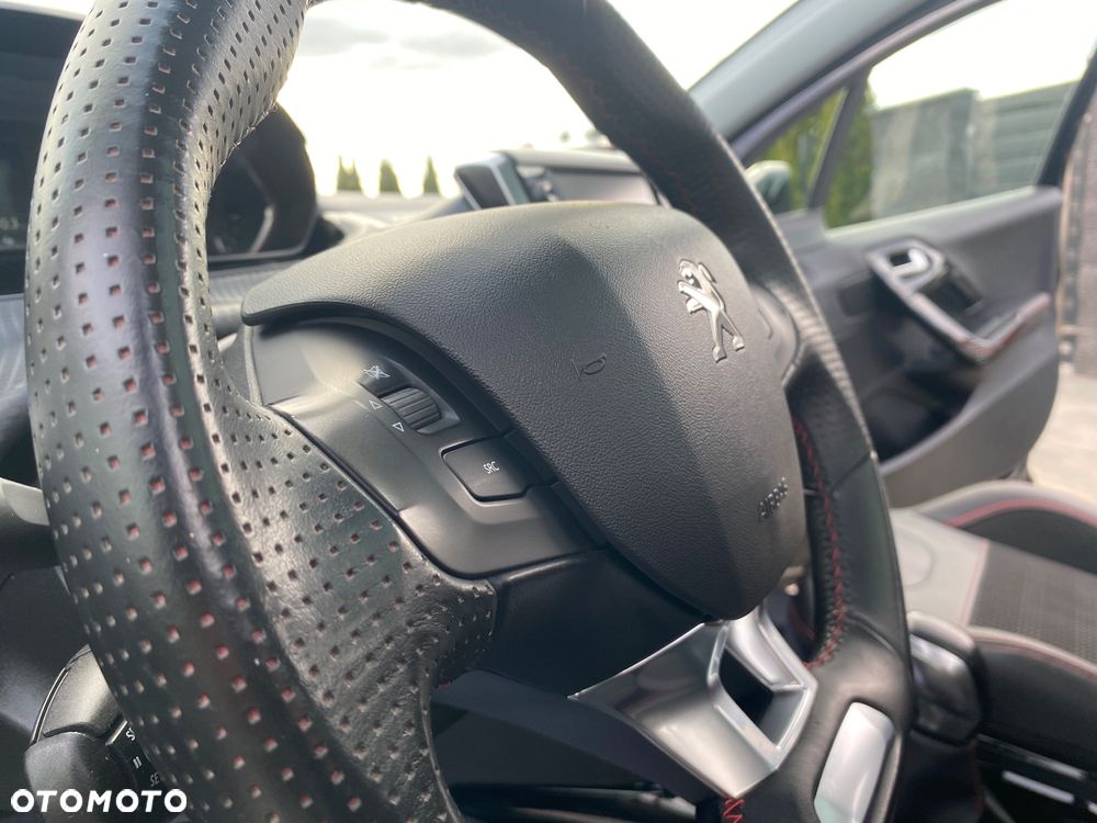Peugeot 2008 PureTech 110 Stop&Start GT-Line Edition - 28