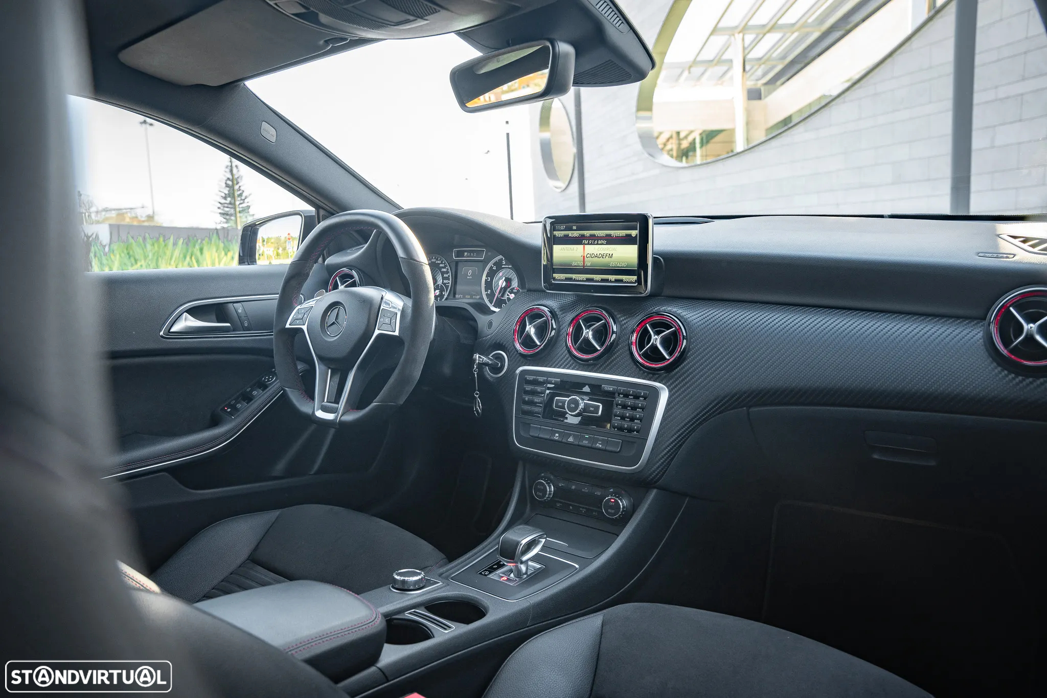 Mercedes-Benz A 45 AMG 4-Matic - 29