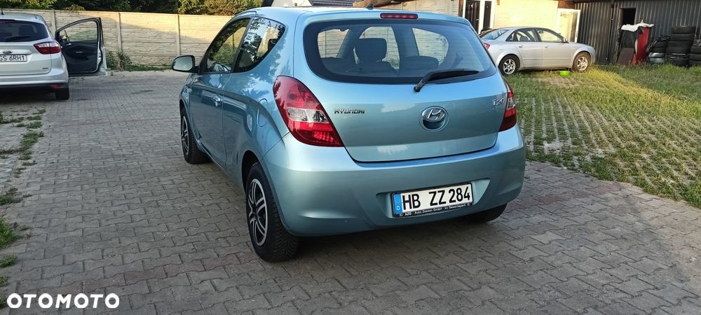 Hyundai i20 1.2 Comfort - 10