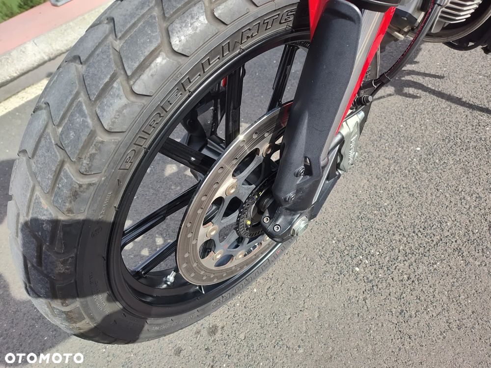 Ducati Scrambler - 10