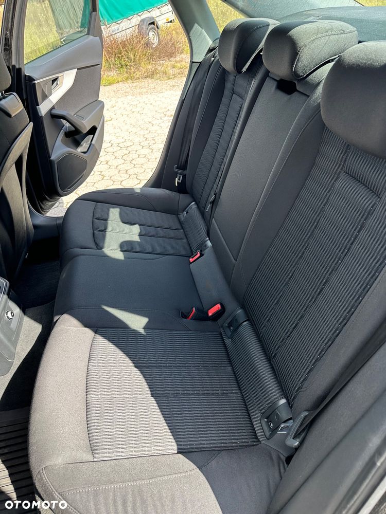 Audi A4 Limousine 2.0 TDI S tronic design - 15